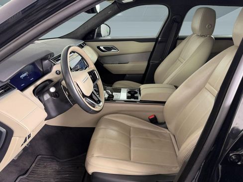 Used 2023 Land Rover Range Rover Velar R-Dynamic S image 5