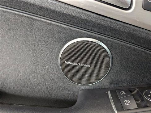 Used 2014 Mercedes-Benz SLK 250 image 19