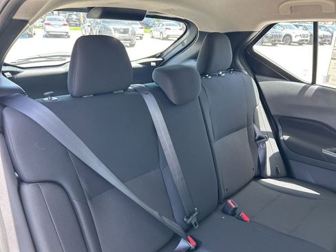 New 2025 Nissan Kicks Play S image 39