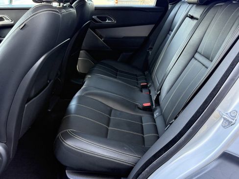 Used 2021 Land Rover Range Rover Velar R-Dynamic S image 30