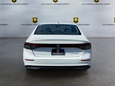 Used 2023 Honda Accord EX image 4