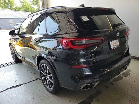 Used 2020 BMW X5 M50i w/ Premium Package AWD/4WD image 3