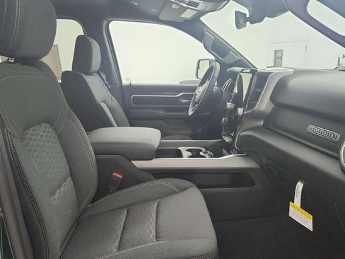 New 2026 RAM 1500 Big Horn AWD/4WD image 14