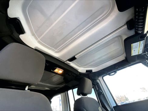 Used 2016 Jeep Wrangler Unlimited Sport w/ Quick Order Package 24S image 13