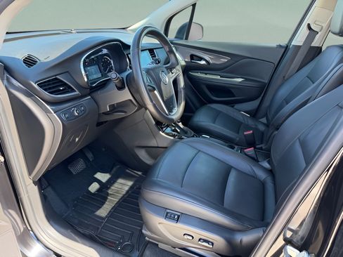 Used 2017 Buick Encore Essence w/ Experience Buick Package AWD/4WD image 9