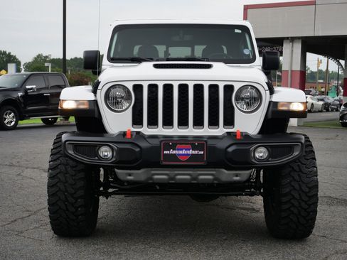 Used 2023 Jeep Gladiator Mojave w/ Cold Weather Group AWD/4WD image 8