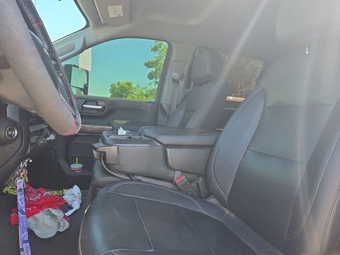 Used 2023 Chevrolet Silverado 2500 LTZ image 12