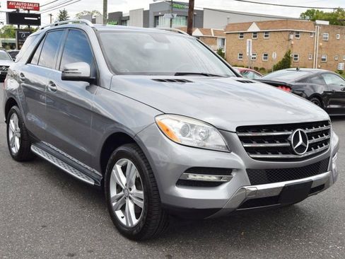 Used 2013 Mercedes-Benz ML 350 4MATIC image 10