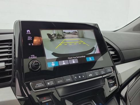 Used 2024 Honda Odyssey Touring image 28