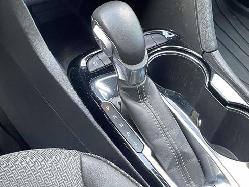 Used 2023 Buick Encore GX Select w/ Sport Touring Package FWD image 32