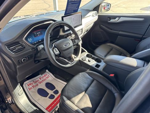 Certified 2023 Ford Escape Platinum image 22