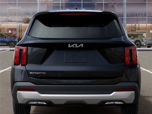 New 2026 Kia Sorento LX FWD image 13