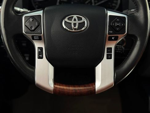 Used 2021 Toyota Tundra Platinum AWD/4WD image 15