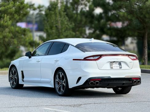 Used 2020 Kia Stinger GT RWD image 10