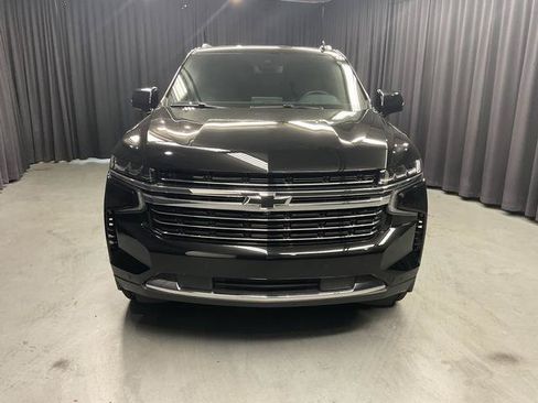 Used 2024 Chevrolet Tahoe LT w/ Luxury Package AWD/4WD image 6