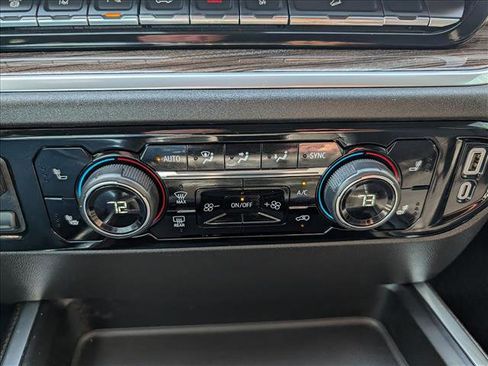 Used 2024 Chevrolet Silverado 2500 LT w/ Z71 Sport Edition image 37