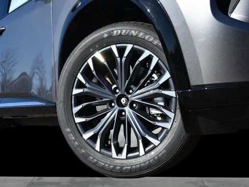 New 2026 Nissan Rogue Platinum w/ Tech Package image 3
