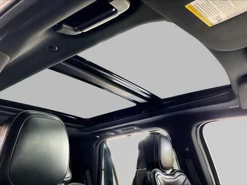 Used 2019 Lincoln Navigator Reserve AWD/4WD image 30