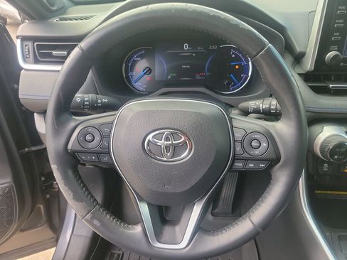 Used 2020 Toyota RAV4 XSE image 30