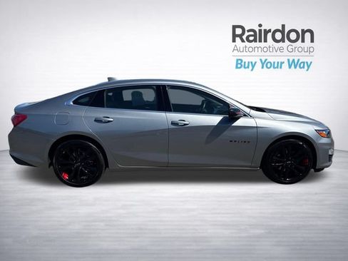 Used 2023 Chevrolet Malibu LT w/ Redline Edition FWD image 8