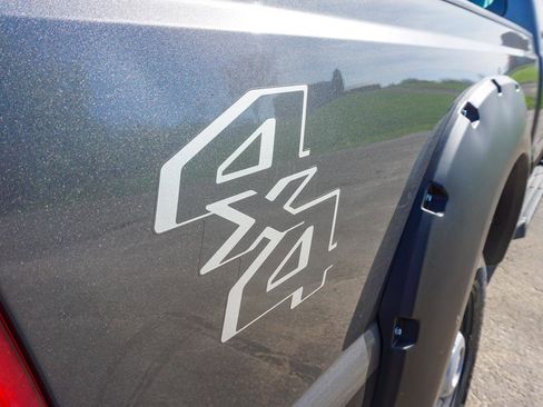 Used 2011 Ford F250 XL AWD/4WD image 4