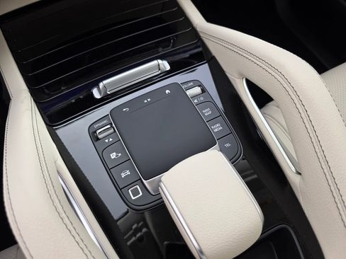 New 2026 Mercedes-Benz GLE 450 4MATIC image 16