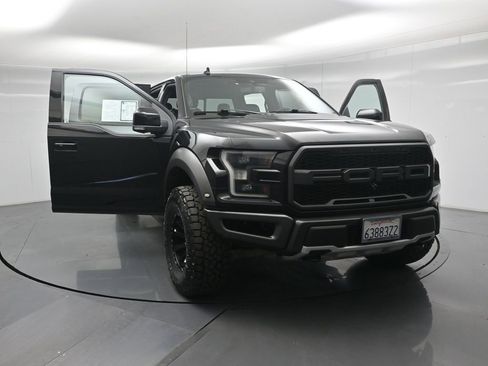 Used 2019 Ford F150 Raptor w/ Equipment Group 802A Luxury AWD/4WD image 35