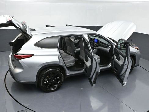 Certified 2023 Toyota Highlander LE image 53