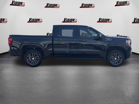 Used 2022 GMC Sierra 1500 AT4 w/ AT4 Premium Package AWD/4WD image 4