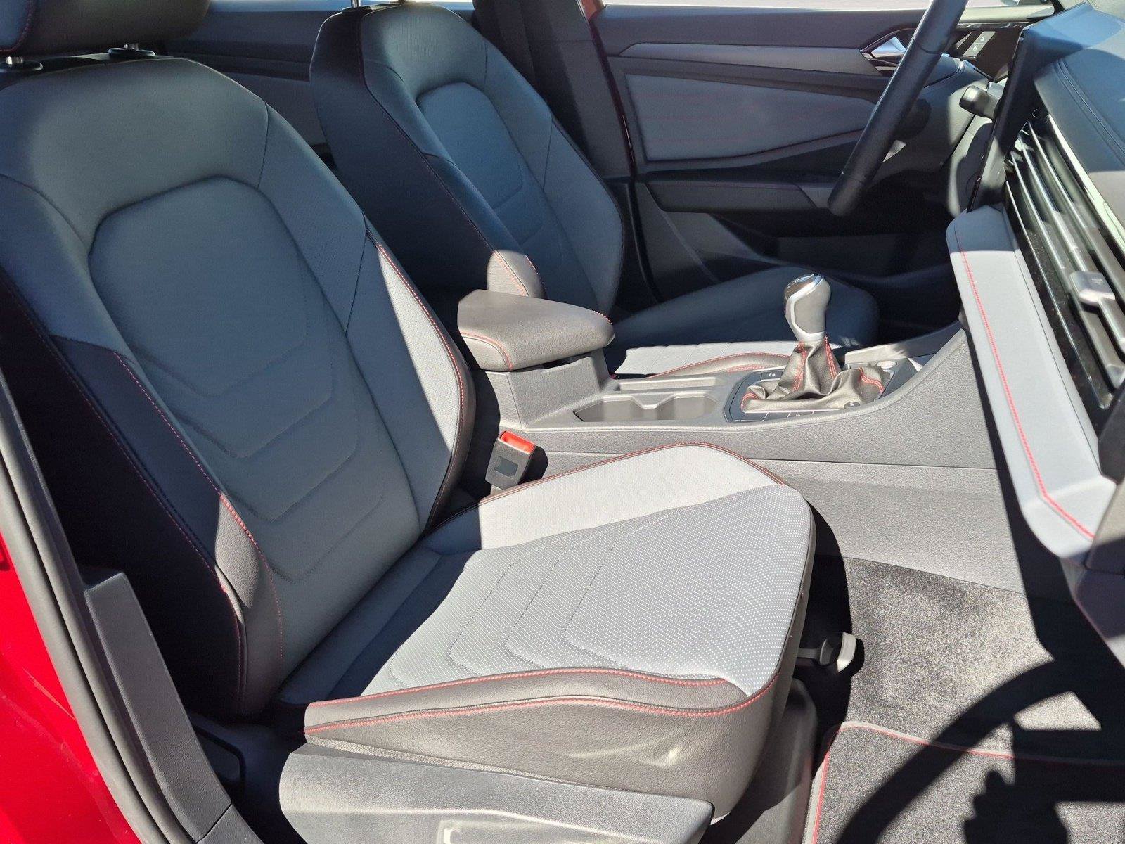 Certified 2025 Volkswagen Jetta GLI Autobahn FWD image 16