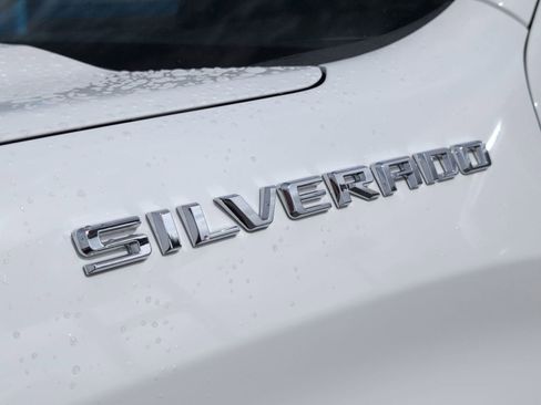 Used 2021 Chevrolet Silverado 1500 LT image 10