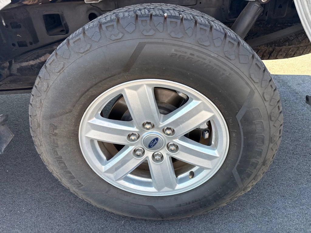 Used 2022 Ford F150 XLT w/ Trailer Tow Package AWD/4WD image 9