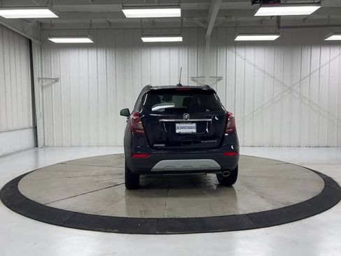 Used 2022 Buick Encore Preferred w/ Safety Package FWD image 7