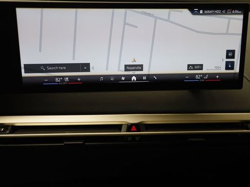 Certified 2024 BMW iX xDrive50 w/ Convenience Package image 10