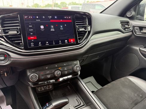 Used 2022 Dodge Durango R/T w/ Trailer Tow Group IV AWD/4WD image 12