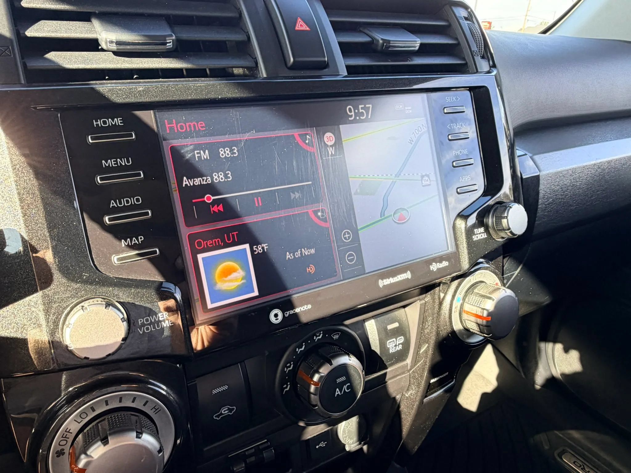 Used 2020 Toyota 4Runner TRD Off-Road Premium w/ Moonroof Package AWD/4WD image 17