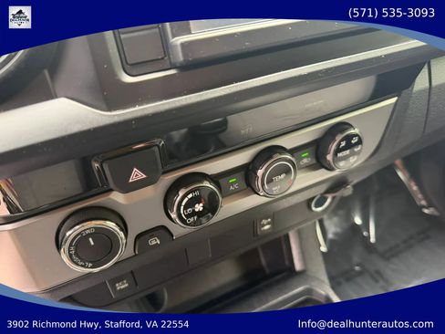 Used 2018 Toyota Tacoma SR AWD/4WD image 20