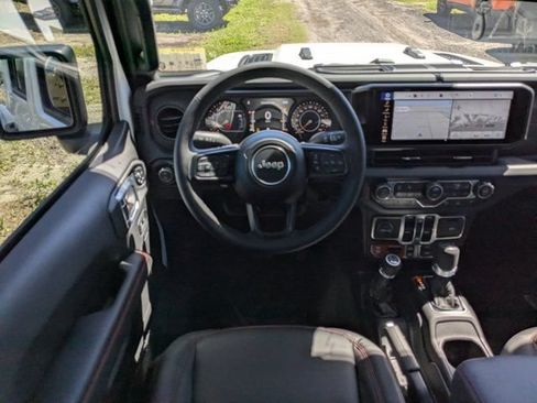 New 2026 Jeep Gladiator Rubicon AWD/4WD image 16
