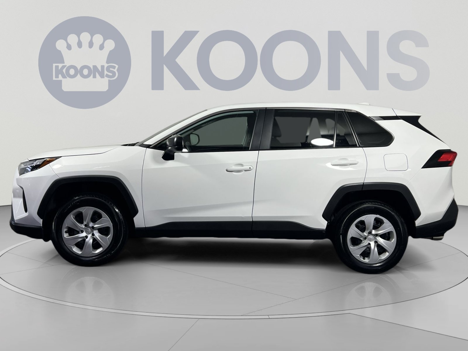 Used 2025 Toyota RAV4 LE FWD image 2