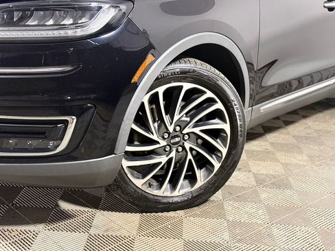 Used 2019 Lincoln Nautilus Reserve w/ Driver Assistance Package AWD/4WD image 2