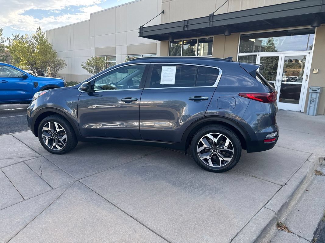 Used 2020 Kia Sportage EX w/ EX Technology Package AWD/4WD image 11