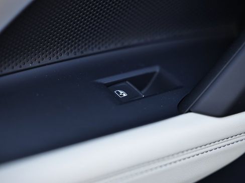 New 2025 Audi Q5 Premium image 23