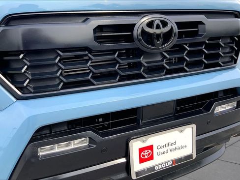Certified 2026 Toyota Tacoma TRD Off-Road w/ TRD Off Road Upgrade Package AWD/4WD image 29