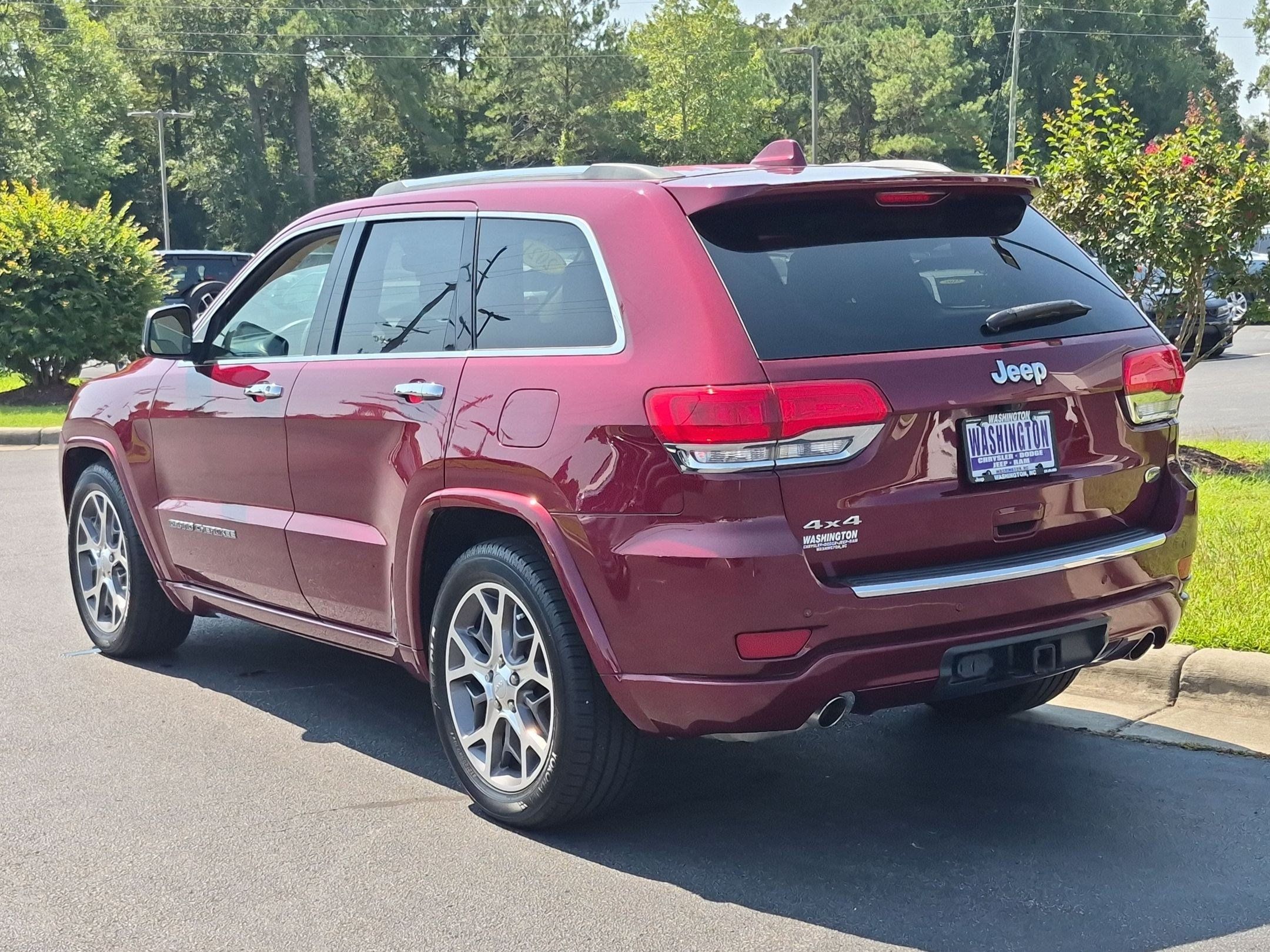 Used 2021 Jeep Grand Cherokee Overland AWD/4WD image 7