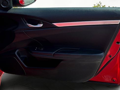 Used 2019 Honda Civic Sport image 22