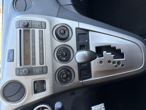 Used 2009 Toyota Matrix XRS FWD image 18