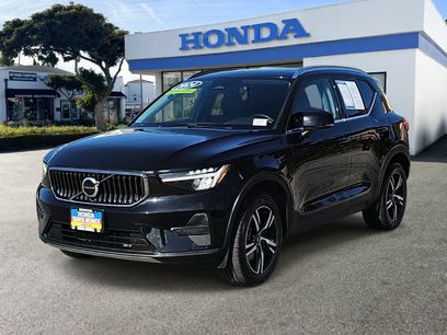 Used 2024 Volvo XC40 B5 Core