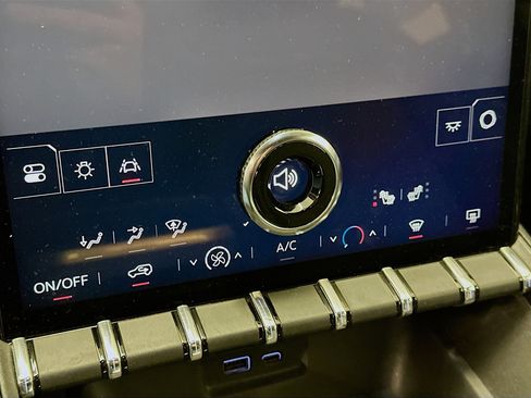 Used 2025 GMC Terrain Elevation image 24