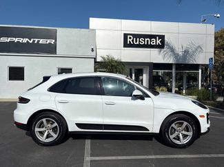 Used 2020 Porsche Macan AWD/4WD video 1