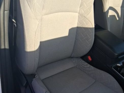 Used 2025 Toyota Tacoma SR5 AWD/4WD image 27